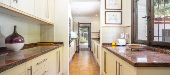 3 Schlafzimmer Villa in La Quinta, Spain, Nr. 137764 12