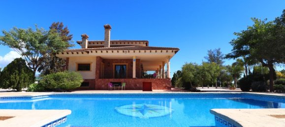 6 bedrooms Villa in Callosa de Segura, Spain No. 185209 2