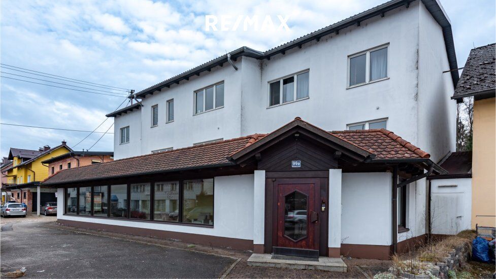 240m² Commercial property in Attnang-Puchheim, Austria No. 129123