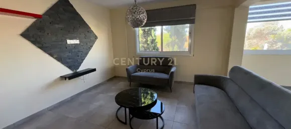 2 bedrooms Apartment in Kato Polemidia, Cyprus No. 5087 2