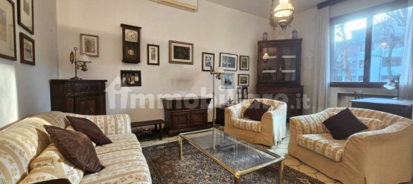 3 bedrooms Apartment in San Donato Milanese, Italy No. 85386 6