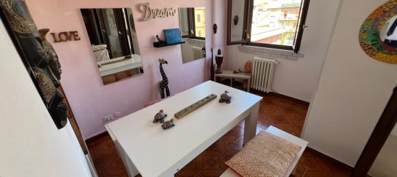 3-Zimmer Wohnung in Rome, Italy, Nr. 28717 4