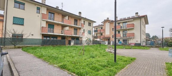 3غرفة شقة في Zelo Buon Persico, Italy رقم 37227 104