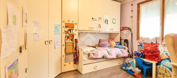 3غرفة شقة في Zelo Buon Persico, Italy رقم 37227 103