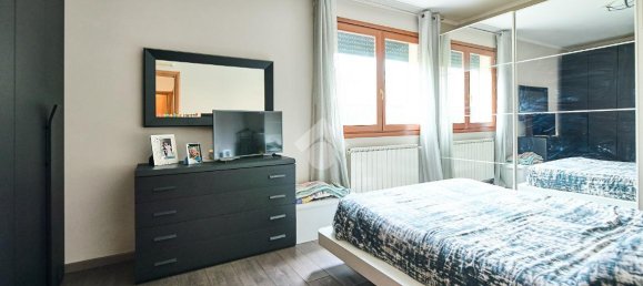 3غرفة شقة في Zelo Buon Persico, Italy رقم 37227 71