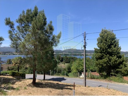 Grundstück in Seixas, Portugal 1530m², Nr. 75362