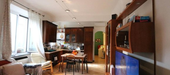 2 rooms Apartment in Genoa, Italy No. 118622 3