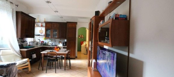 2 rooms Apartment in Genoa, Italy No. 118622 22
