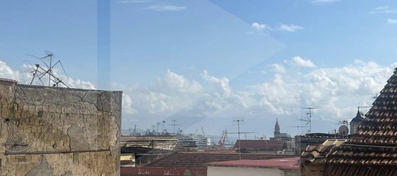 2 rooms Apartment in Naples, Italy No. 17832 9