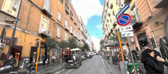 2 rooms Apartment in Naples, Italy No. 17832 30