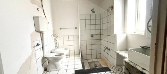 2 rooms Apartment in Naples, Italy No. 17832 17