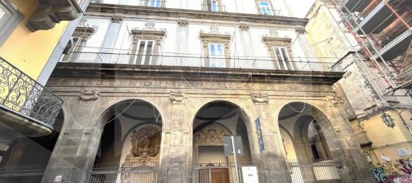 2 rooms Apartment in Naples, Italy No. 17832 25