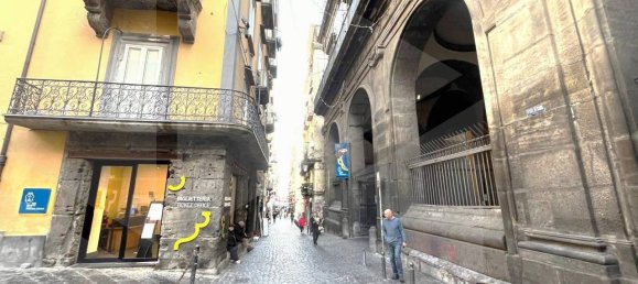 2 rooms Apartment in Naples, Italy No. 17832 26