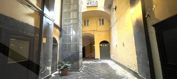 2 rooms Apartment in Naples, Italy No. 17832 22