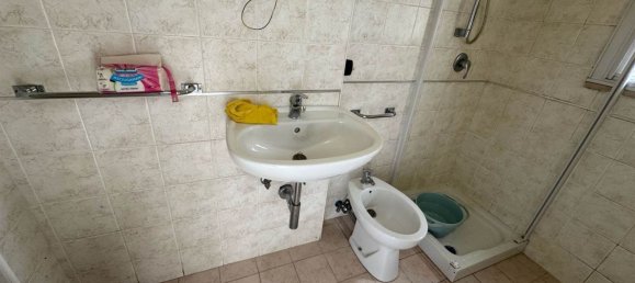 Apartamento de 4 habitaciónes en Taranto, Italy No. 284300 9