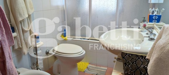2 rooms Apartment in Foggia, Italy No. 34702 24