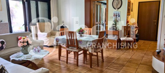 2 rooms Apartment in Foggia, Italy No. 34702 6