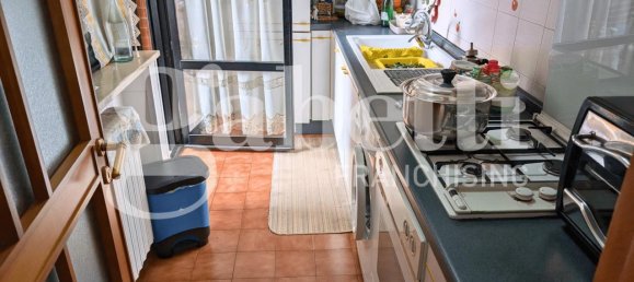 2 rooms Apartment in Foggia, Italy No. 34702 9