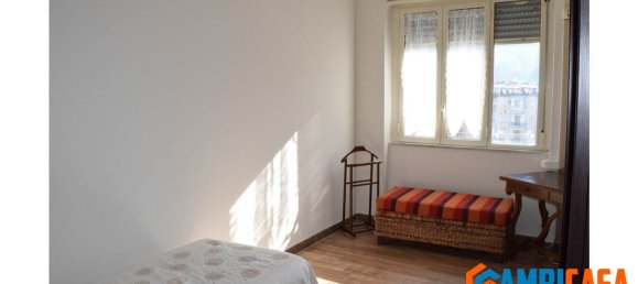 4 Schlafzimmer Wohnung in Palermo, Italy, Nr. 331699 6