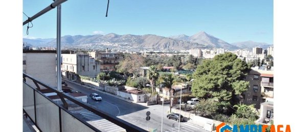 4 Schlafzimmer Wohnung in Palermo, Italy, Nr. 331699 2