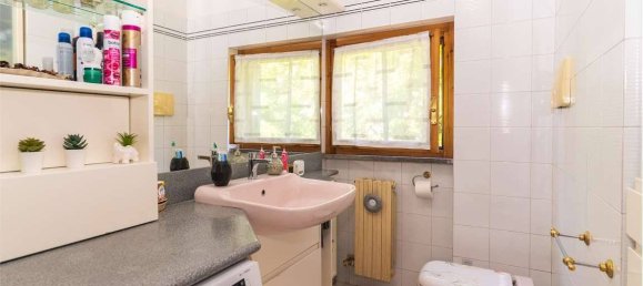 1 غرف نوم شقة في Desio, Italy رقم 381222 10