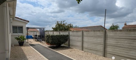 Casa de 3 dormitorios en Sainte-Verge, France No. 307740 20