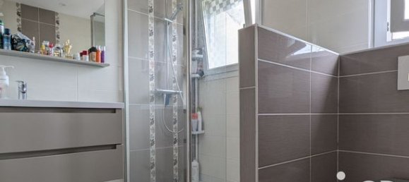 Casa de 3 dormitorios en Sainte-Verge, France No. 307740 11