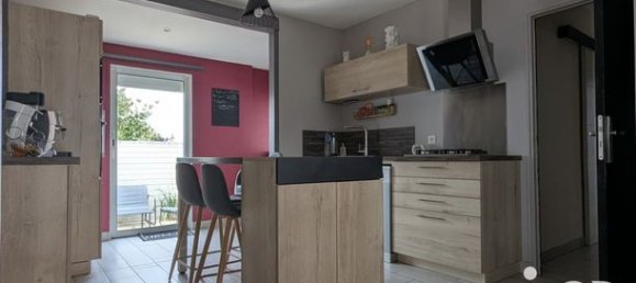 Casa de 3 dormitorios en Sainte-Verge, France No. 307740 5