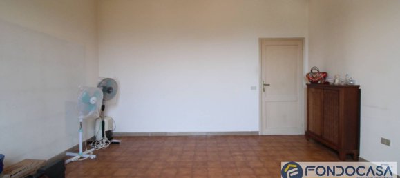 7 rooms House in Pontedera, Italy No. 51892 34