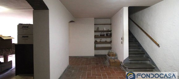 7 rooms House in Pontedera, Italy No. 51892 37