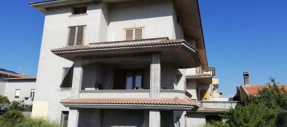 7-Zimmer Wohnung in Olmedo, Italy, Nr. 211207 11