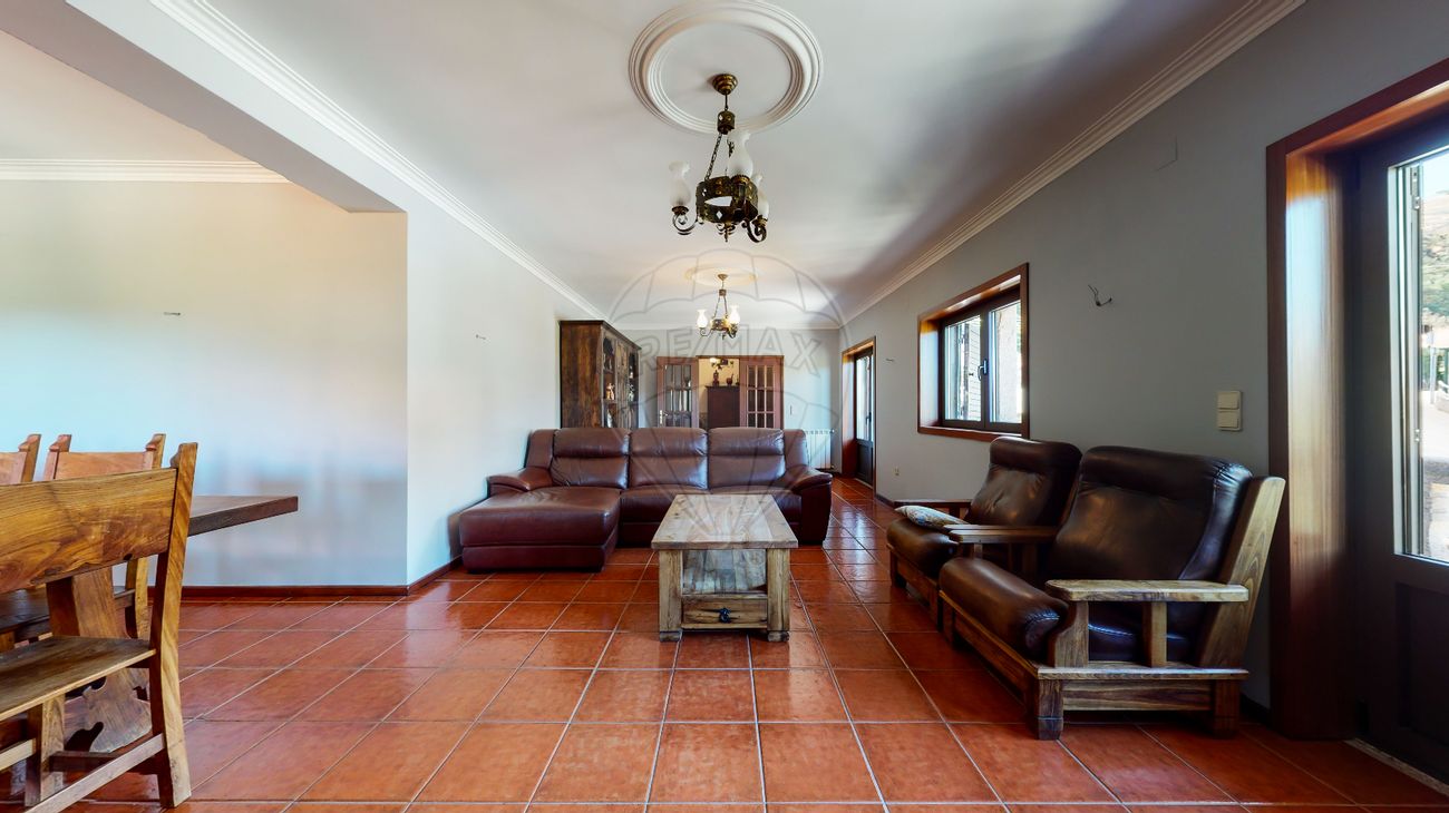 6 bedrooms House in Salamonde, Portugal No. 183159