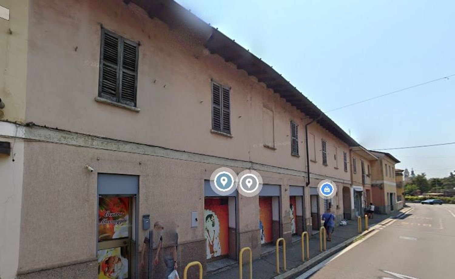 2 rooms Apartment in Magenta, Italy No. 15673