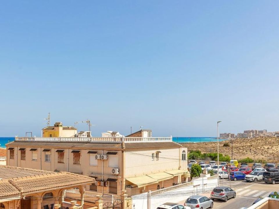 2 bedrooms Apartment in Torrevieja, Spain No. 183119