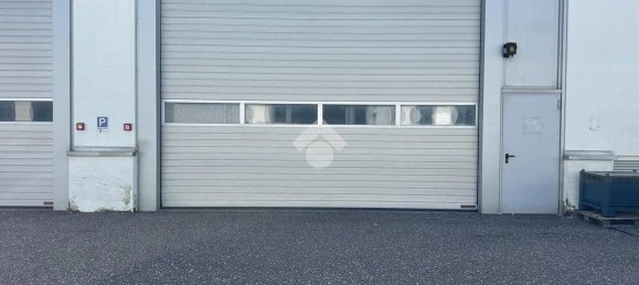 1 room Warehouse in Trento, Italy No. 43531 2