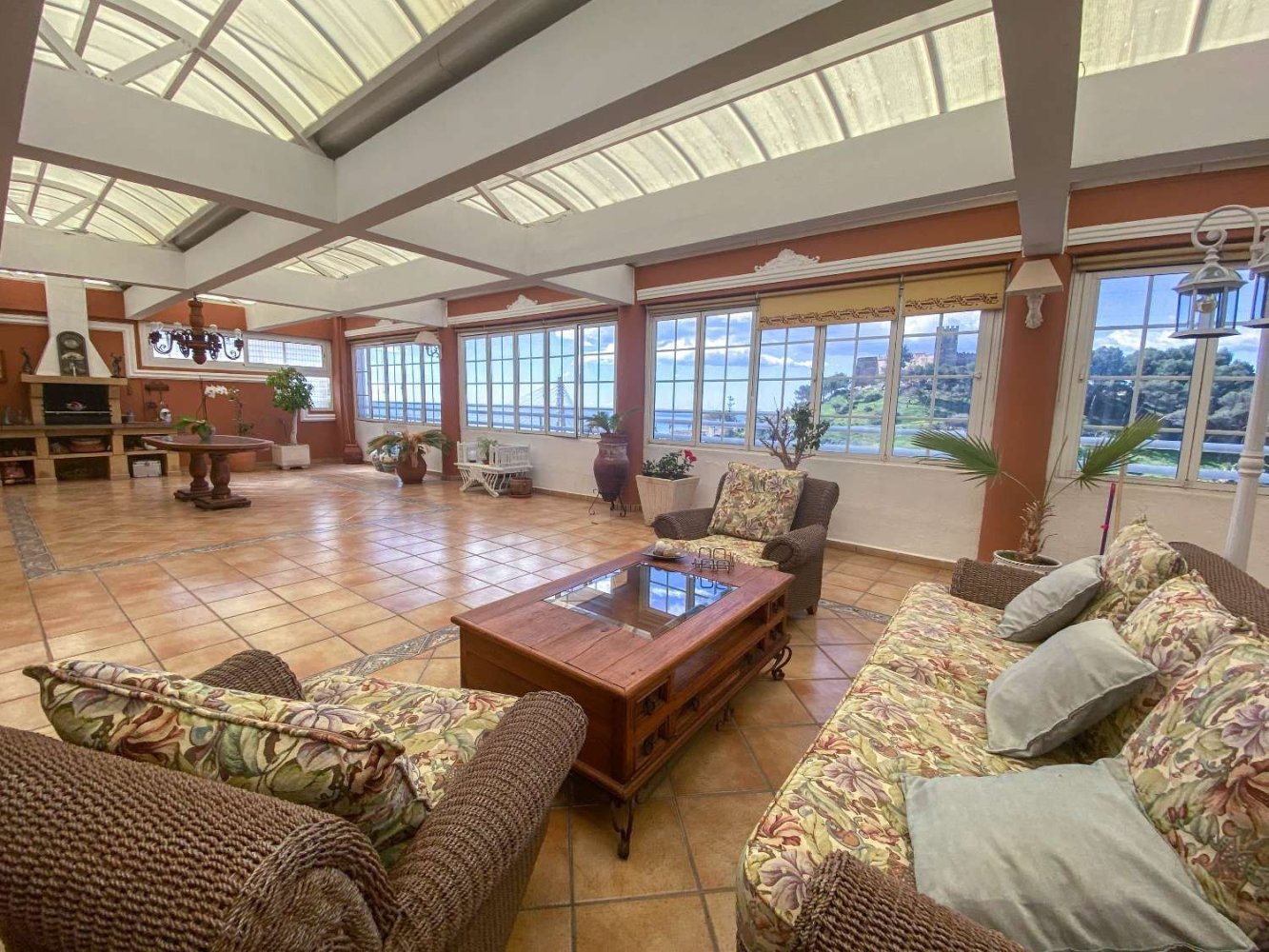 Dúplex de 4 dormitorios en Fuengirola, Spain No. 47638