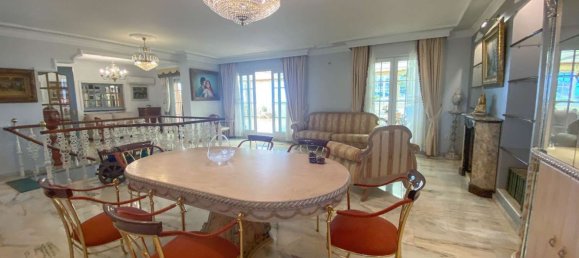 Dúplex de 4 dormitorios en Fuengirola, Spain No. 47638 10