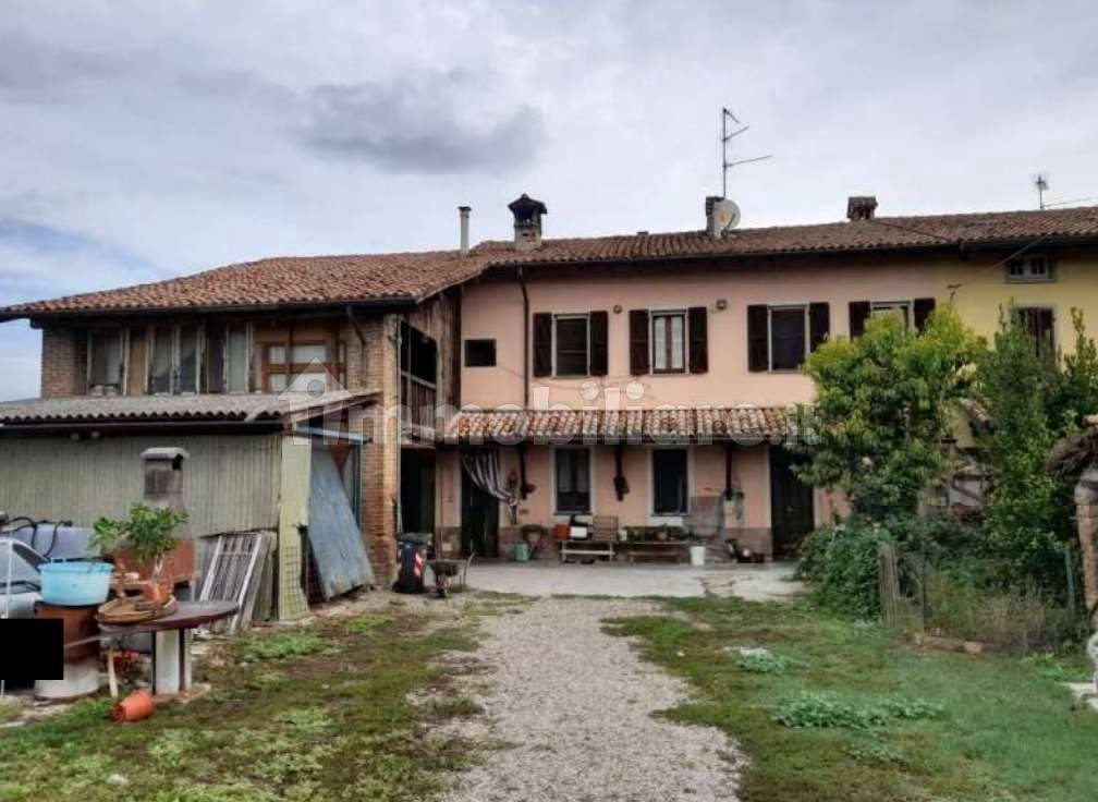 5-salle Appartement à Molino dei Torti, Italy No. 15386