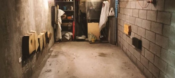 Studio in Trieste, Italy, Nr. 2006 11