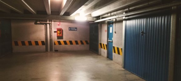 Studio in Trieste, Italy, Nr. 2006 3