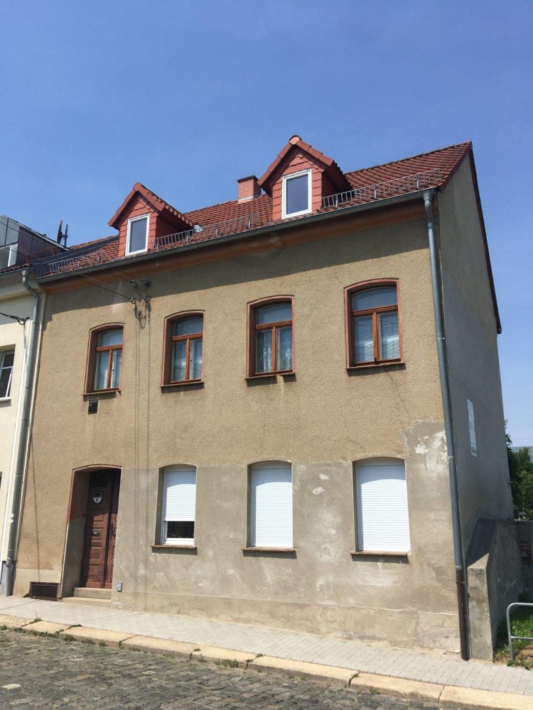 4 bedrooms Townhouse in Zwickau, Germany No. 270142