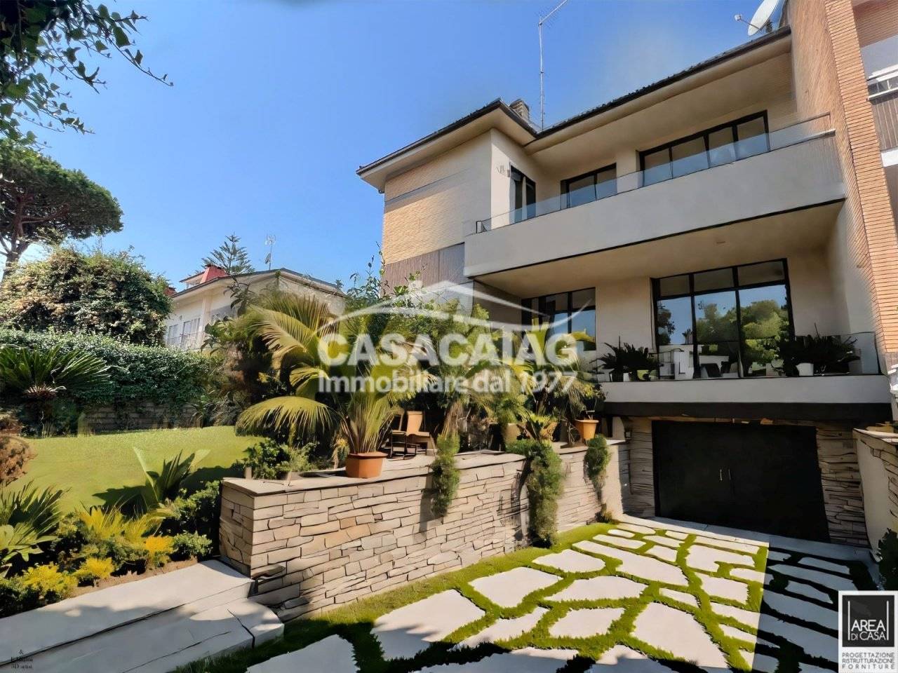 5 bedrooms Villa in Rome, Italy No. 333418