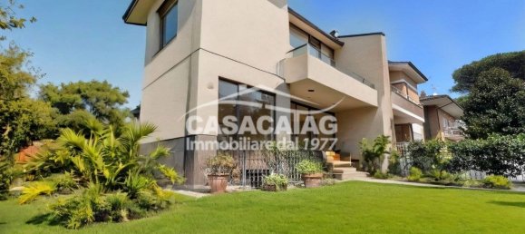 5 bedrooms Villa in Rome, Italy No. 333418 3