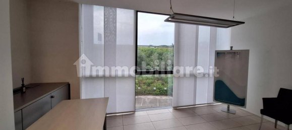 1067m² Office in Perugia, Italy No. 348943 2