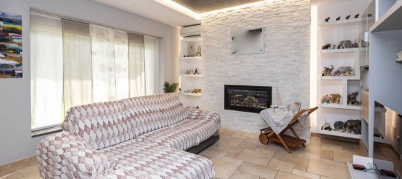 Villa T3 em Camporotondo Etneo, Italy N.º 328200 6