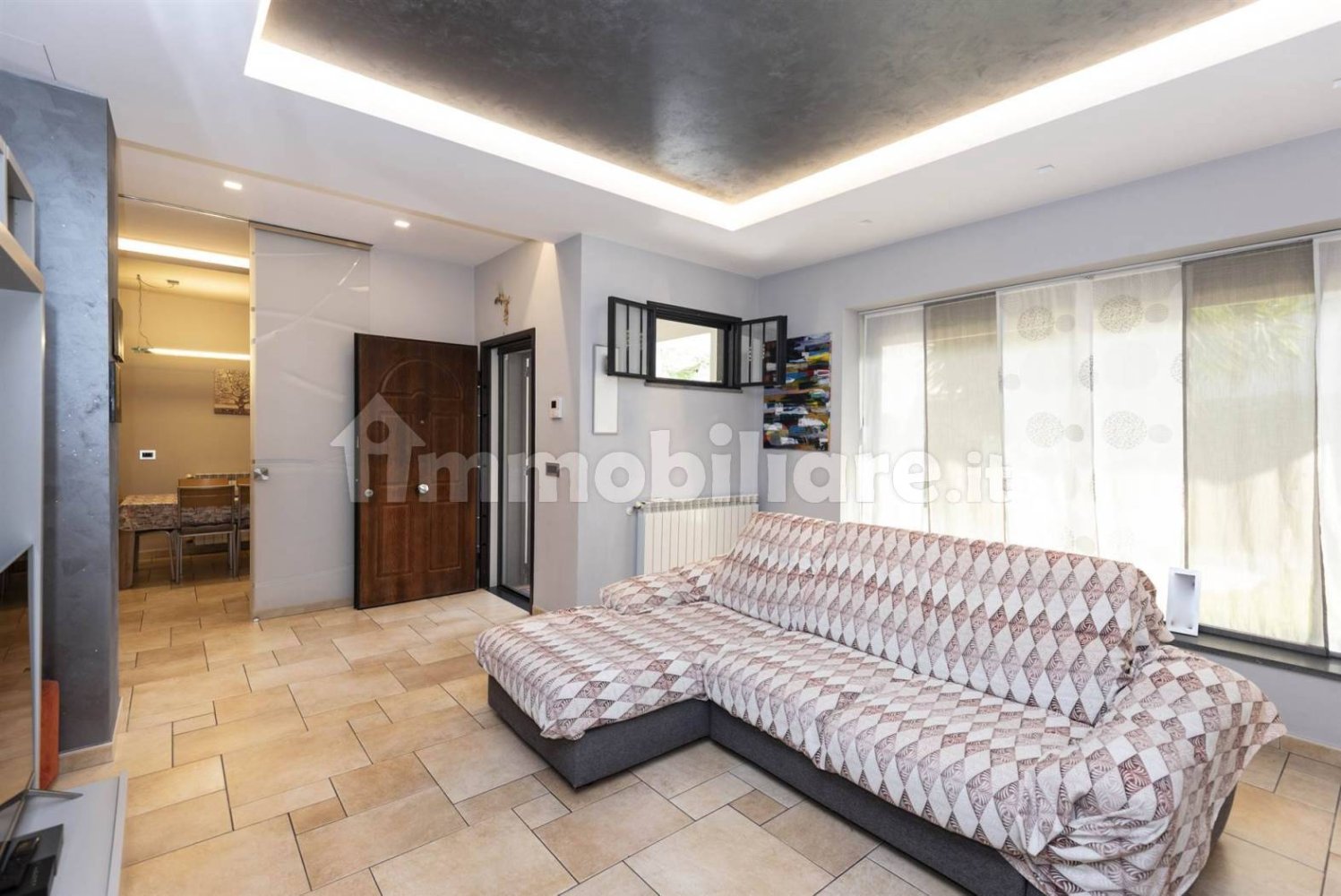 Villa T3 em Camporotondo Etneo, Italy N.º 328200