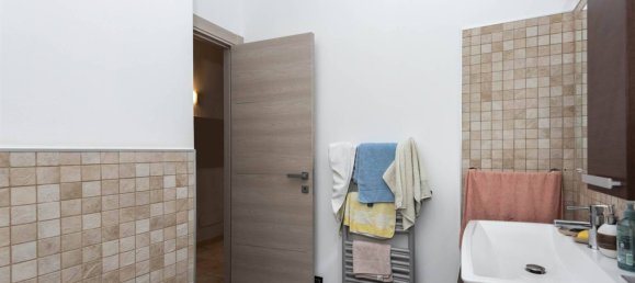 Villa T3 em Camporotondo Etneo, Italy N.º 328200 32