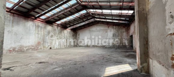 3-salle Entrepôt à Seregno, Italy No. 321541 2