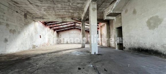 3-salle Entrepôt à Seregno, Italy No. 321541 4