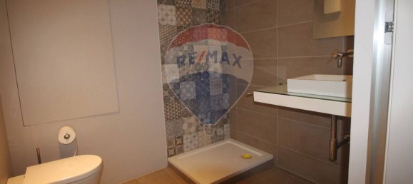 2 rooms Office in Montevarchi, Italy No. 362059 22